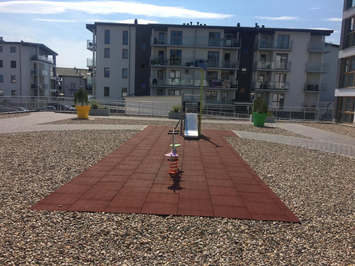 Apartament Sloneczne Tarasy Neo Dziwnowek Exterior photo